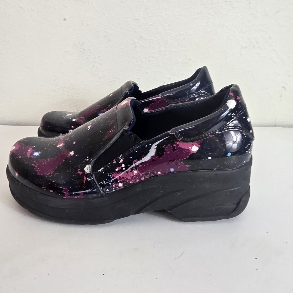 easyWORKS by Easy Street Galaxy Print Slip Resistant Clogs Women's 6.5 WW Shoes